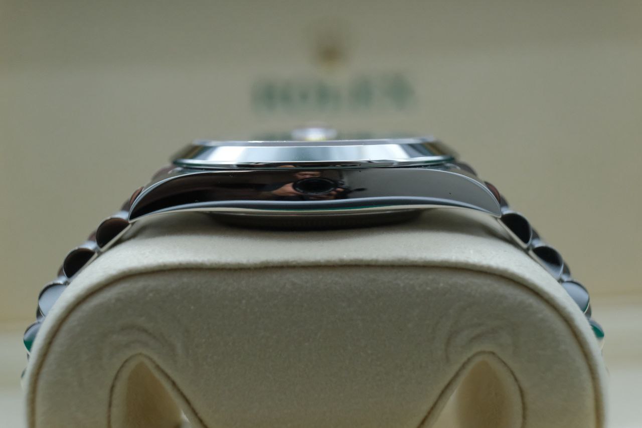 Rolex Datejust 126300 blue dial 41mm Jubilee for sale