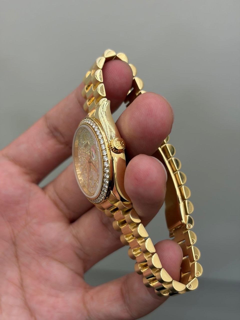 Rolex 278288RBR heart motif diamond dial Everose gold for sale