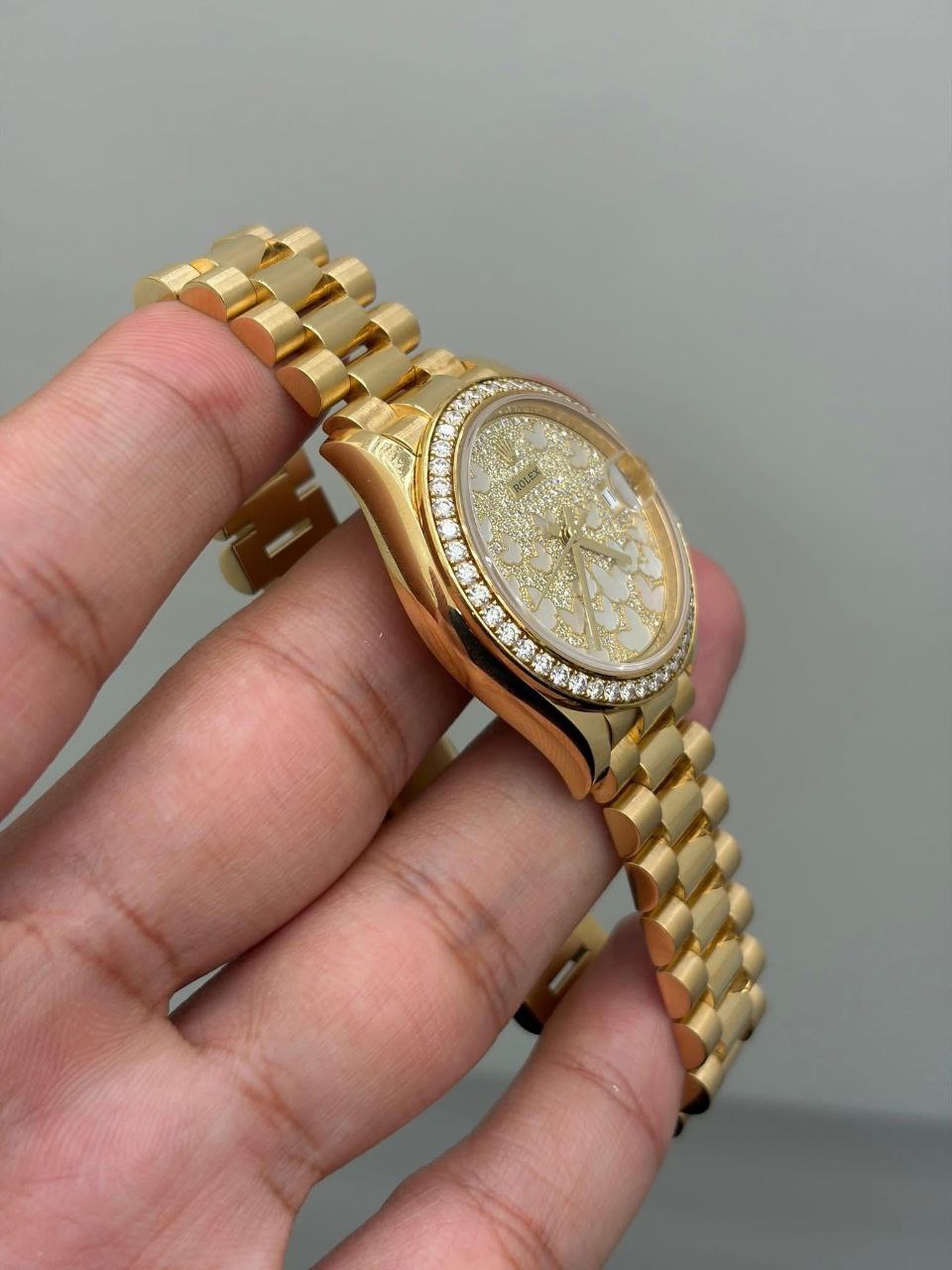 Rolex 278288RBR heart motif diamond dial Everose gold for sale