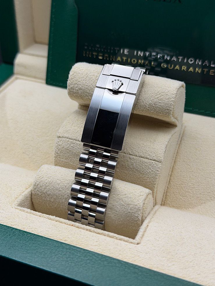 Rolex GMT-Master II 126710BLNR Batgirl blue black bezel 2024 for sale