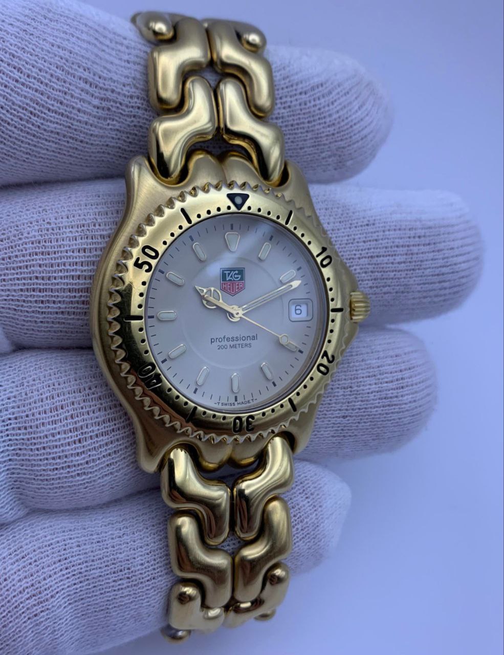 TAG Heuer Professional WG1130-K0 gold 200m for sale