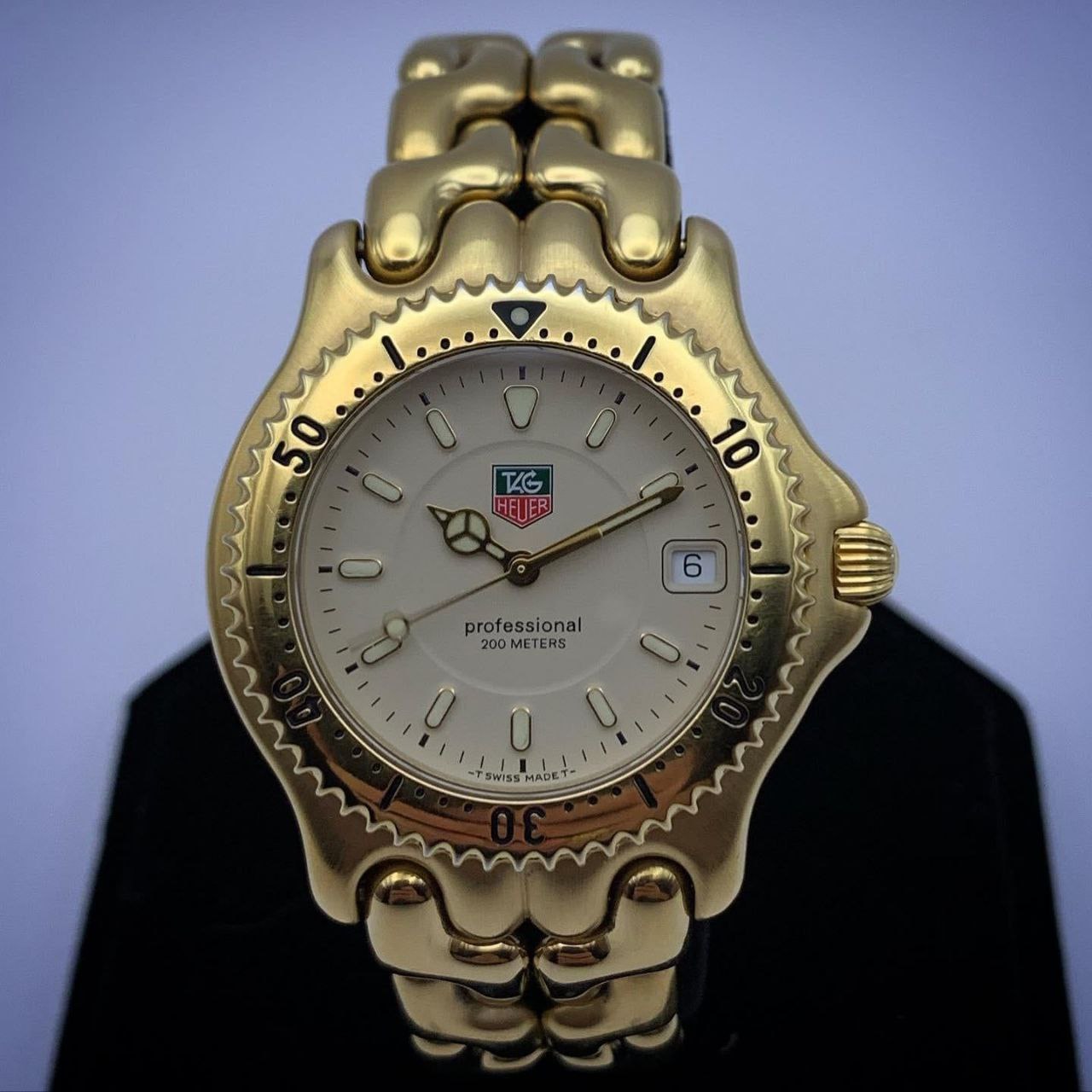 TAG Heuer Professional WG1130-K0 gold 200m for sale
