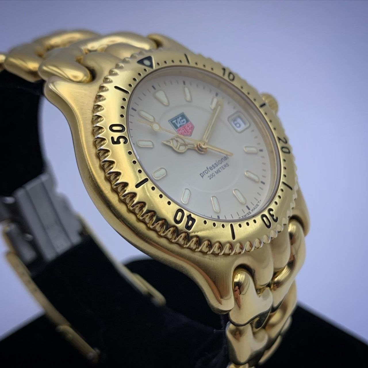 TAG Heuer Professional WG1130-K0 gold 200m for sale