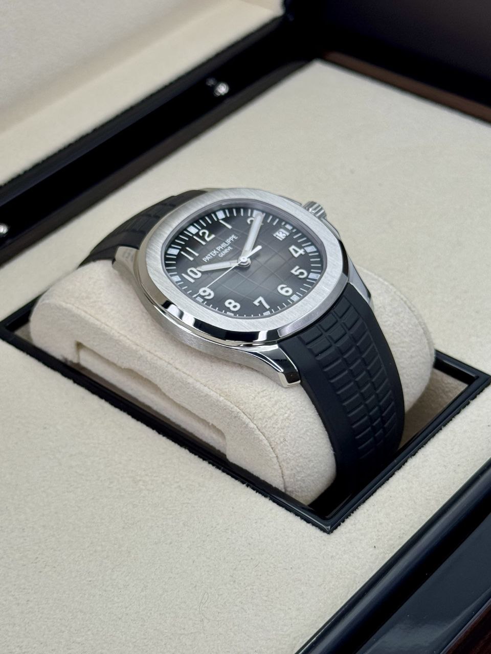 Patek Philippe Aquanaut 5167/1A-001 Black Tropical Dial 2022 for sale