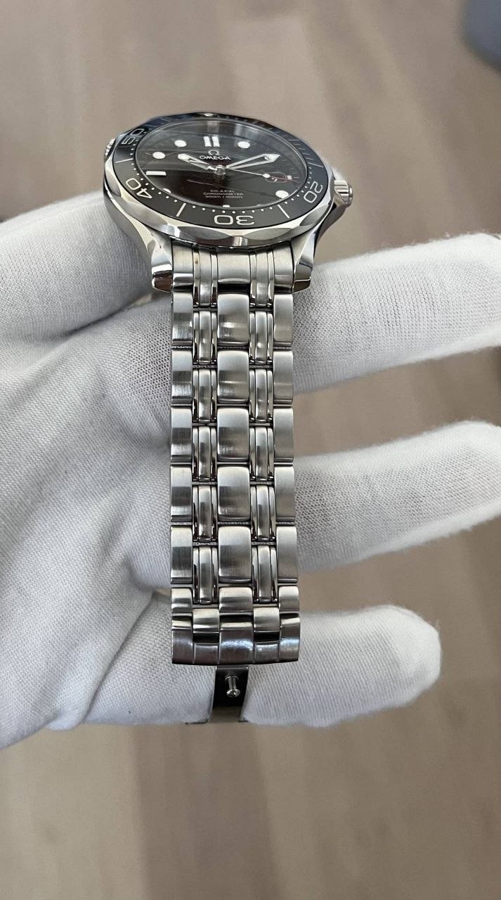 Omega Seamaster Professional 212.30.41.20.01.003 Black Dial for sale