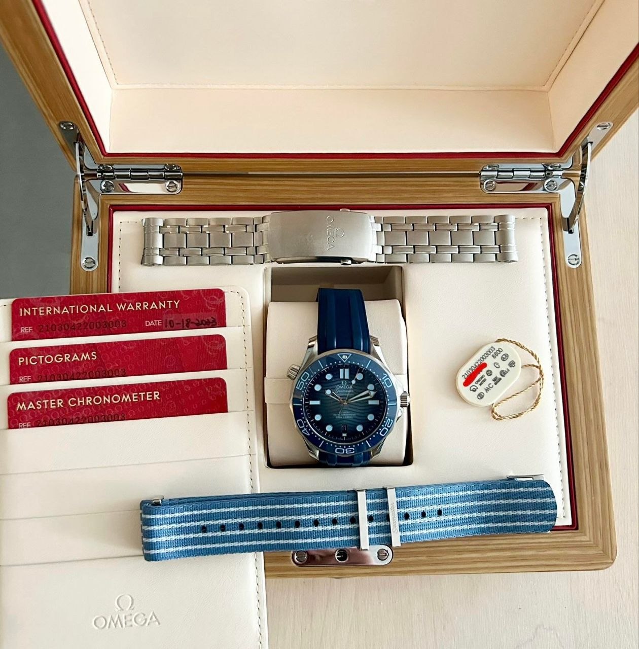 Omega Seamaster Professional 210.30.42.20.03.003 Blue 2023 for sale