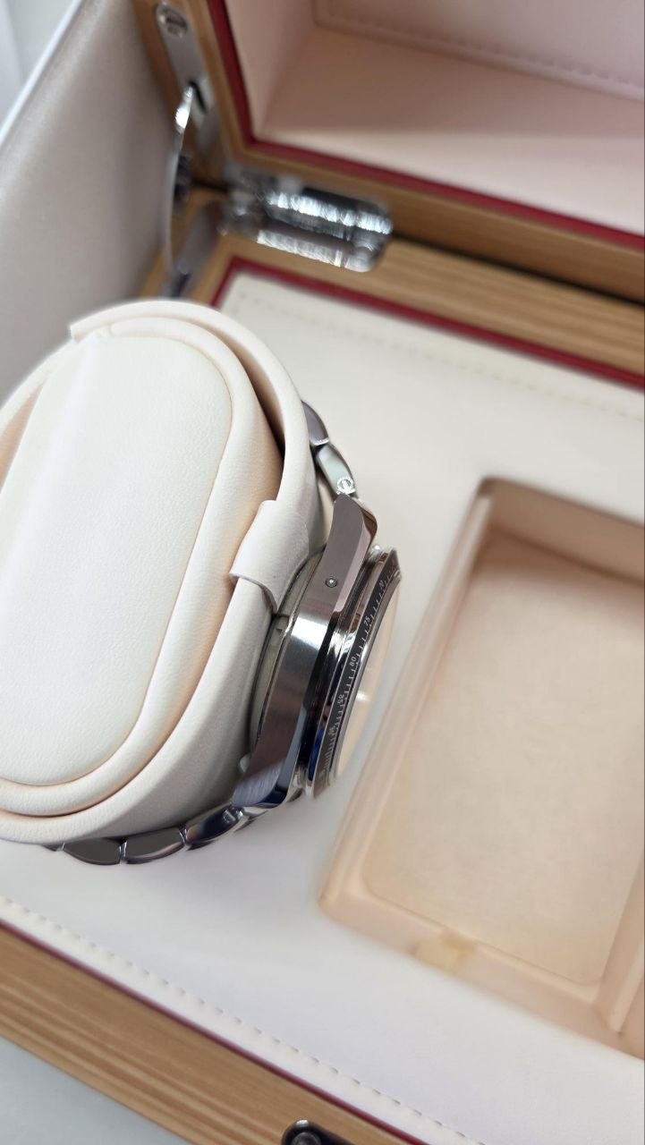 Omega Speedmaster Racing 326.30.40.50.01.002 Black Dial Steel for sale