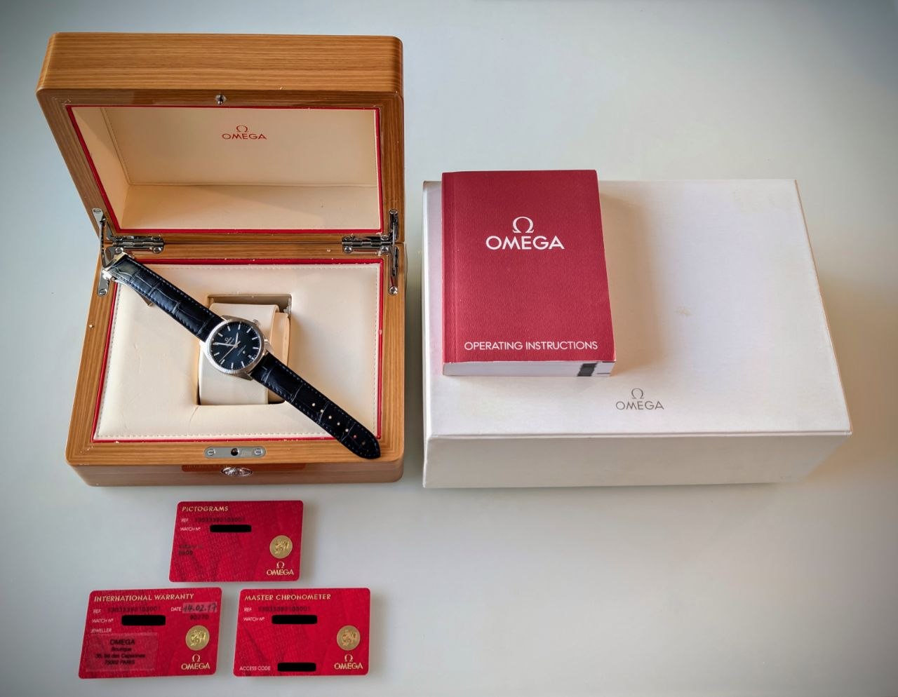 Omega Constellation Globemaster 130.33.39.21.03.001 Blue Dial for sale